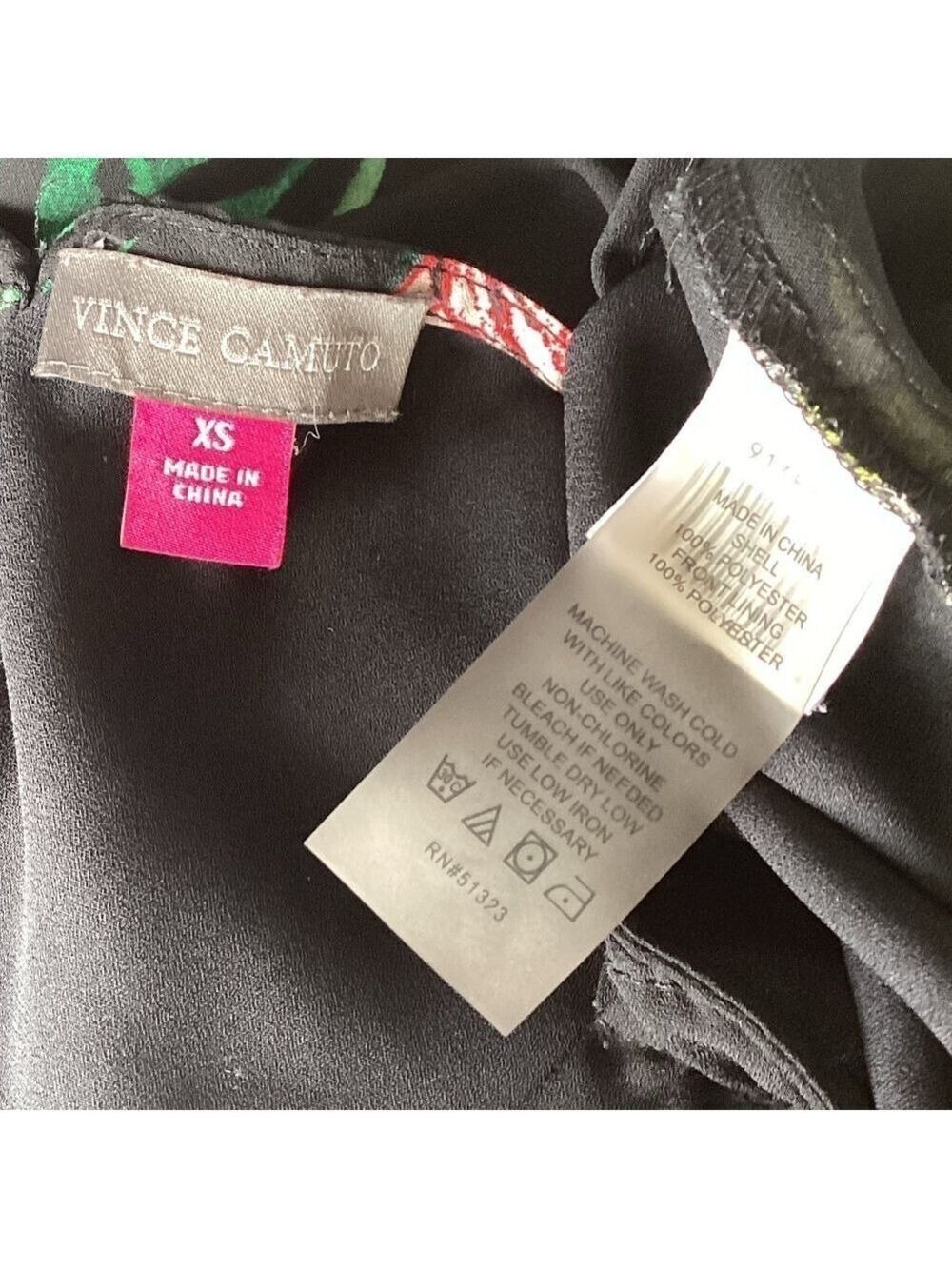Floral V-Neck Tank by Vince Camuto - Picture 10 of 10